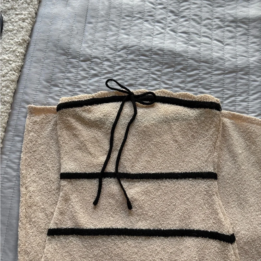MESHKI Dawn Strapless Knit Midi Dress - Picture 2 of 4